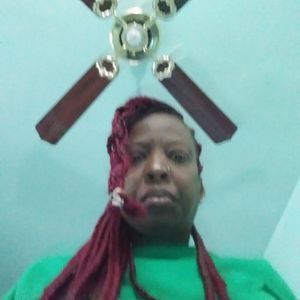 Meet your Posher, Deborah